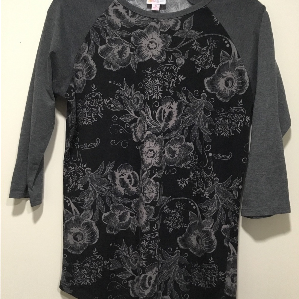 Lot of 2 Lularoe Randy T